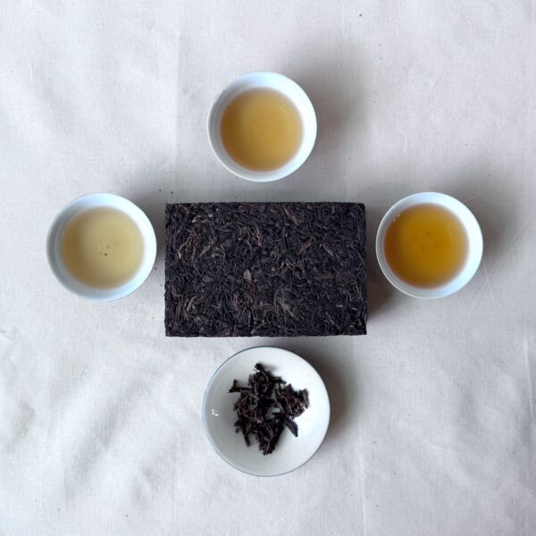 IMG_1273 古樹磚茶/景邁/470g