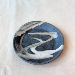 信樂燒 卯山窯 墨舞小盤