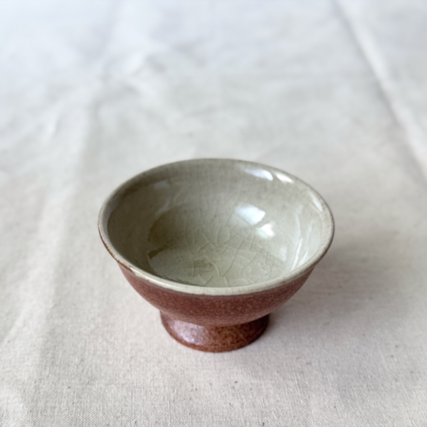 日本 信樂燒 | 秋岫 小高足杯｜登窯 柴燒