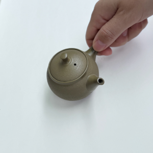 常滑燒＿春山窯＿橫手小急須茶壺＿綠泥