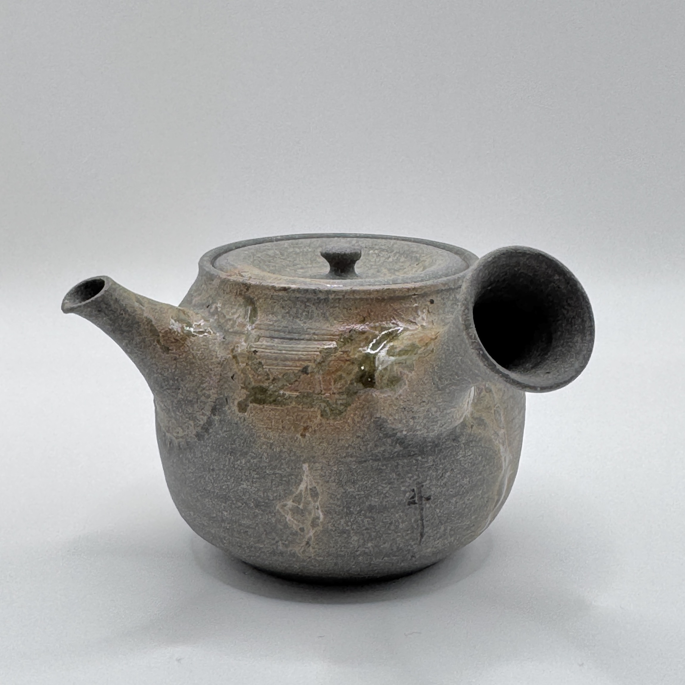 IMG_6143 常滑燒_義翠窯_藻掛燒締_橫手小急須茶壺